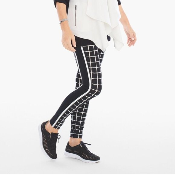Chico’s Zenergy NWT geo print leggings black white size 1 / size S / size 8/10 - Picture 1 of 9
